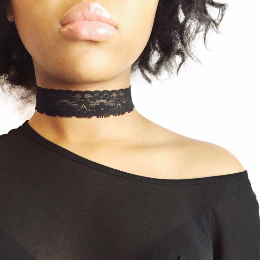 Bundle of 3 new chokers at one low price! - Picture 4 of 7
